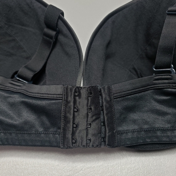 Cacique solid black bra with underwire women's plus size 44D - Picture 4 of 8